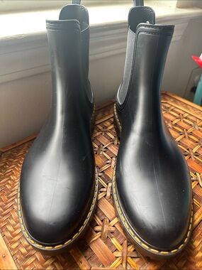 igor Trak Mate Tri Rain SlipOn Boot Waterproof Size 40 US 9 - 40 SPAIN MADE